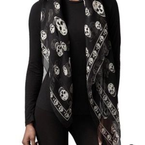 Alexander McQueen Classic Skull Silk Scarf